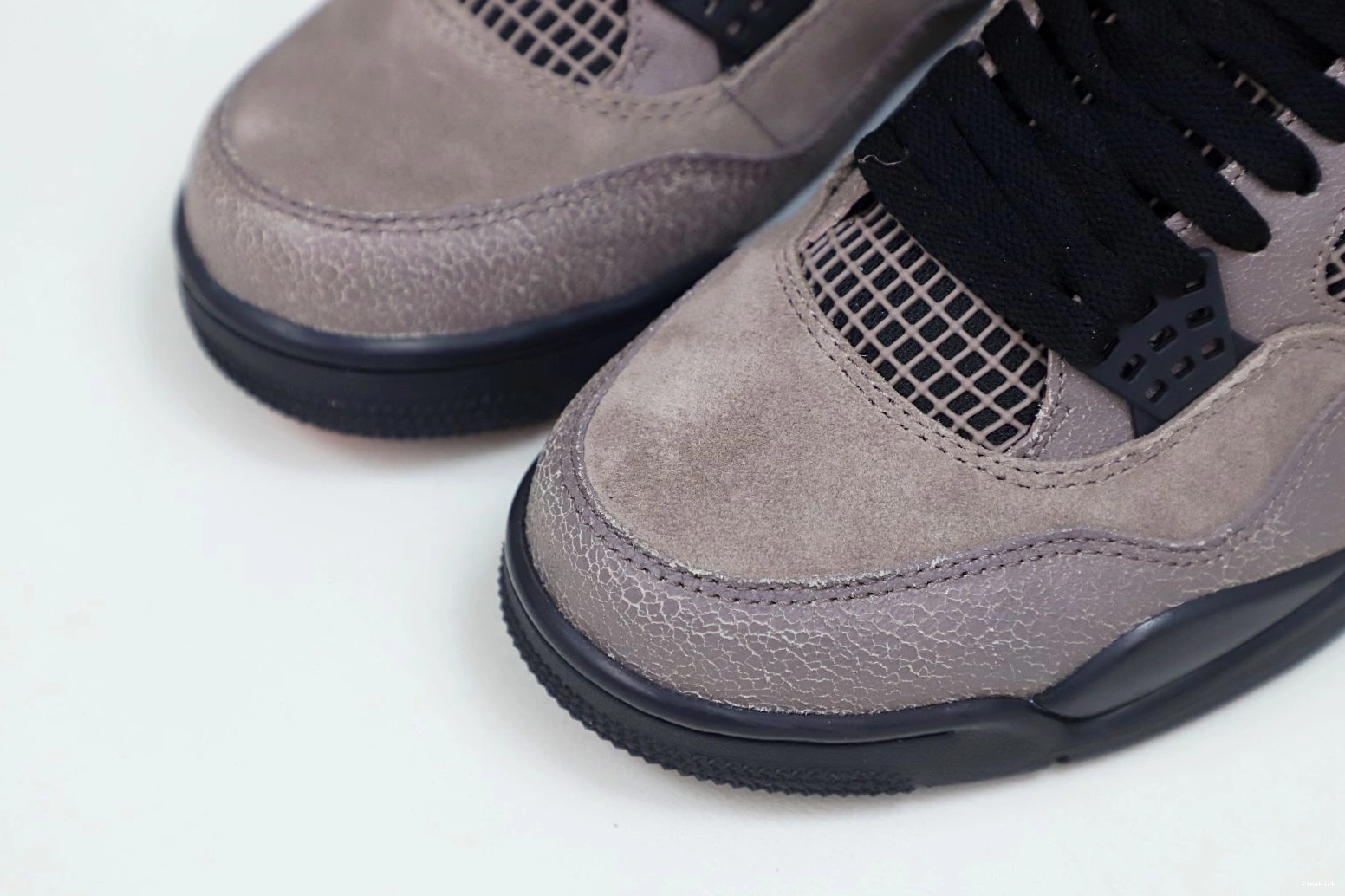 JORDAN HAZE' 'TAUPE AIR RETRO 4 0215